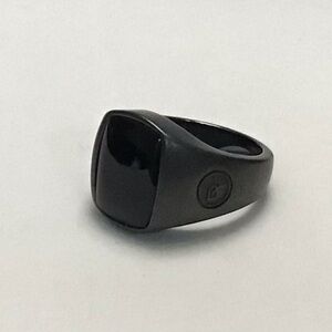 David Yurman Black Onyx Inlay Black Titanium Signet Ring Pre-Loved